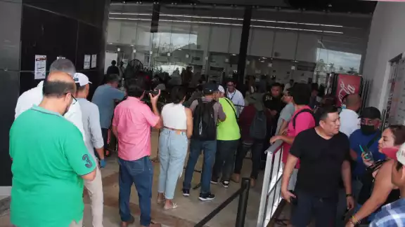 Cerca de 94 mil personas ya hicieron el trámite; la meta es atender a 700 mil contribuyentes Cerca de 94 mil personas ya hicieron el trámite; la meta es atender a 700 mil contribuyentes