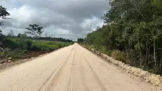 Ejidatarios de la Península exigen que pavimenten camino saca cosechas