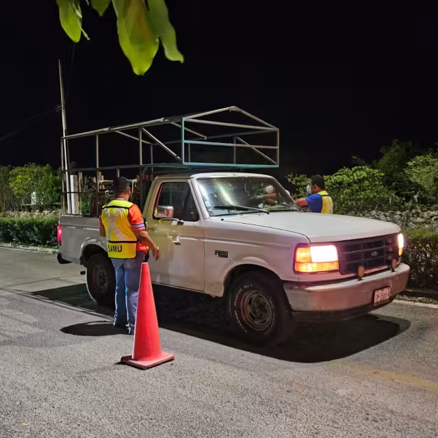 Autoridades aplicaron un operativo de alcoholimetría en la avenida Calkiní–Nunkiní.