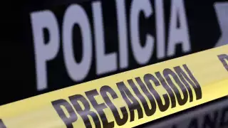 Hallan restos humanos dentro de una camioneta en Puebla