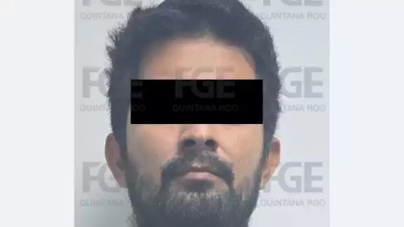 Marco Antonio "N" es vinculado al homicidio cometido en Plaza las Américas de Cancún. Marco Antonio "N" es vinculado al homicidio cometido en Plaza las Américas de Cancún.