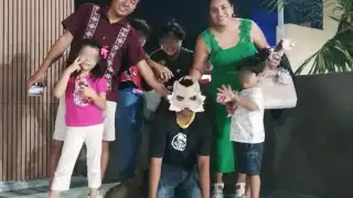 Familiares respaldaron la personalidad del muchacho, quien arribó con unos amigos que al final desistieron de participar