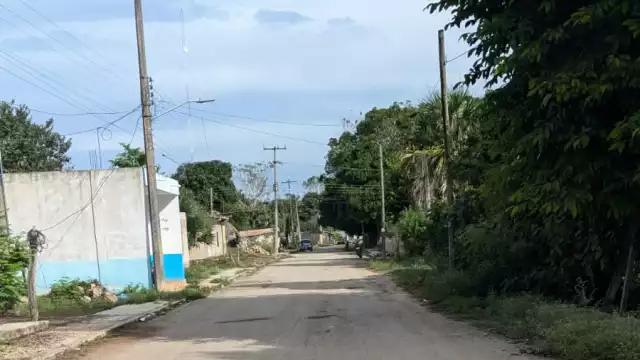 Cobradores de Banco Azteca acudieron con la policía a un domicilio en Dziuché para cobrar una deuda