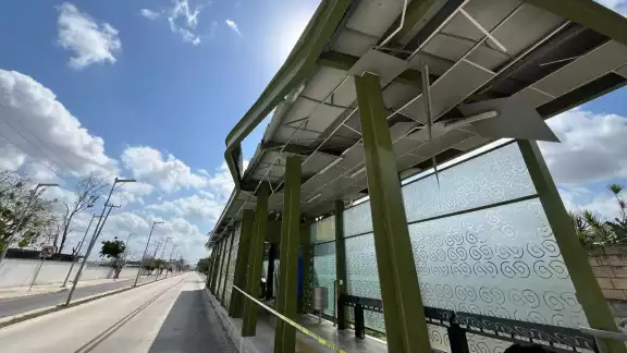 La estación permanecerá inactiva debido al impacto de un vehículo de carga que invadió el carril confinado La estación permanecerá inactiva debido al impacto de un vehículo de carga que invadió el carril confinado