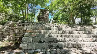 INAH desmiente presunto saqueo en zona arqueológica de Yaxunah  