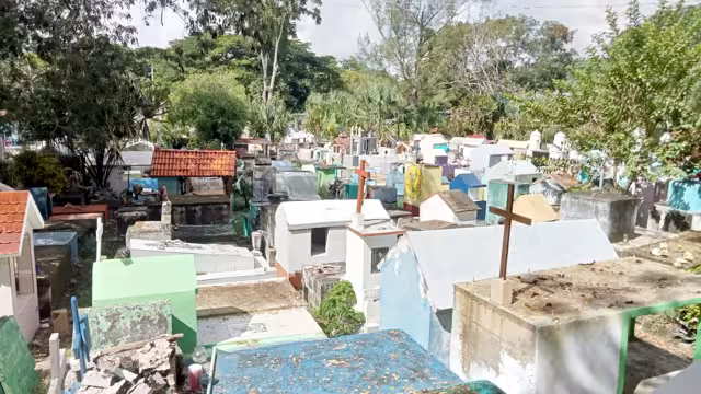 Prepararán panteones para el día de Fieles Difuntos en José María Morelos