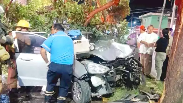 El conductor pese a no fallecer en el impacto, lo hizo minutos después