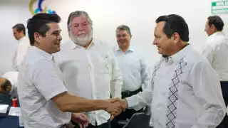 Joaquín Díaz Mena visitó el Consejo Coordinador Empresarial de Yucatán