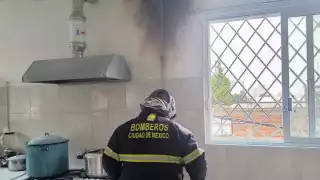 Rayo cae en una guardería en Tlalpan y causa alerta de incendio