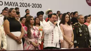 Joaquín Díaz Mena presenta  el Plan Estatal de Desarrollo Renacimiento Maya 2024-2030