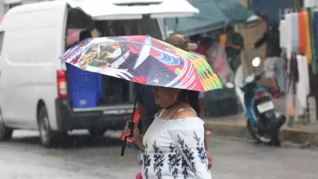 Las lluvias continuarán todo el fin de semana en la Península de Yucatán