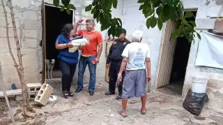“Me dijeron, pero yo no sé nada de eso”: Desalojan a un abuelito de su casa en Mérida