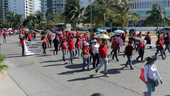 Los cierres viales afectan a conductores y trabajadores de la zona