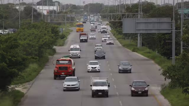 Conductores deberán de reemplacar sus autos en Yucatán este 2025
