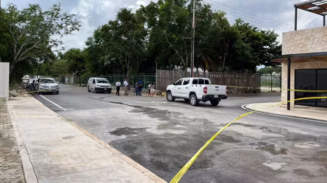 El trabajador de la CFE sufrió quemaduras, además de la descarga, lo que causó su muerte