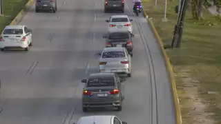 Los socios de Uber señalan que han sido acosados por taxistas y ahora por las autoridades federales