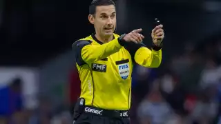 El árbitro mexicano tiene gafete FIFA