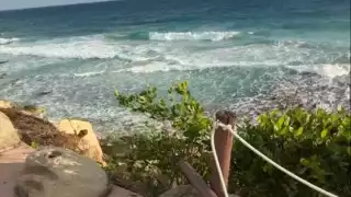 Se desmorona acantilado del malecón Caribe: Protección Civil refuerza seguridad