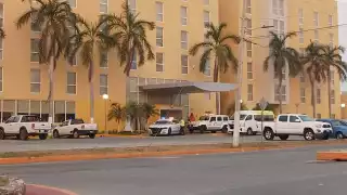 Reporte de personas armadas en un hotel de Ciudad del Carmen causa movilización policiaca