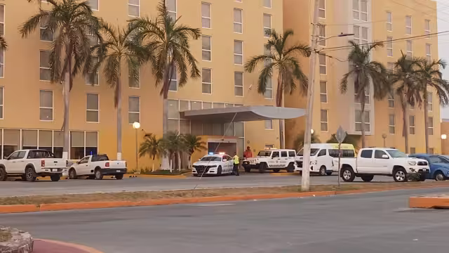Al parecer, se recibió una llamada de emergencias donde indicaban de personas fuertemente armadas
