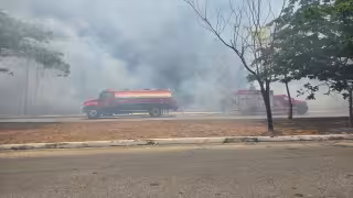 Llama a prevenir incendios tras emergencia en Siglo XXI que consumió más de 80 hectáreas de maleza
