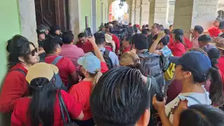 Gobierno de Yucatán informa sobre la manifestación de maestros en Mérida