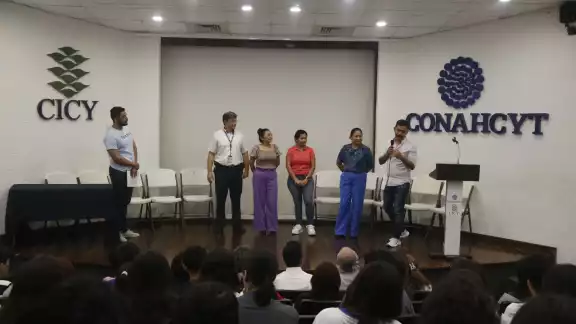 El curso pretende promover los temas científicos en los jóvenes El curso pretende promover los temas científicos en los jóvenes
