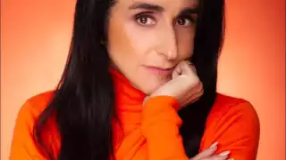 Bárbara Torres, mejor conocida por su papel de Excelsa en La Familia P. Luche, llegó por la mañana