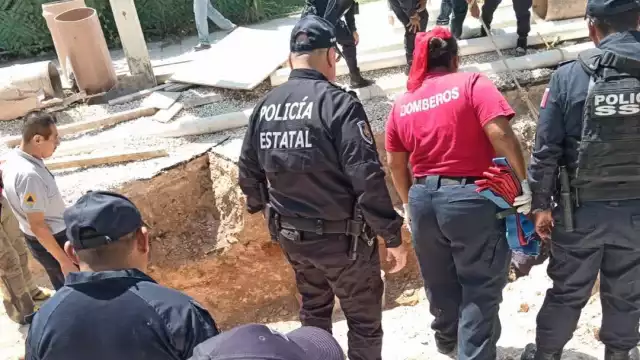 Las víctimas se encontraban instalando nuevas tuberías cuando ocurrió el derrumbe