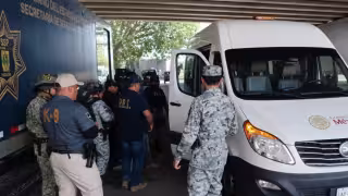 Aseguran a dos extranjeros sin acreditar su estancia legal en Yucatán