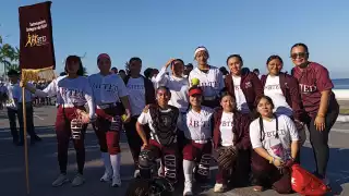 Campeche conmemora el 115 aniversario de la Revolución Mexicana con desfile cívico y deportivo