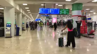 Aeropuerto de Cancún comienza a reanudar operaciones