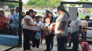 Maestros de Yucatán incumplen con el regreso a clases tras las protestas