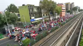 Profesores de la CNTE realizan bloqueos en diferentes puntos de la Ciudad de México