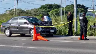 Motociclista muere tras ser impactado por un auto en la vía Mérida-Progreso