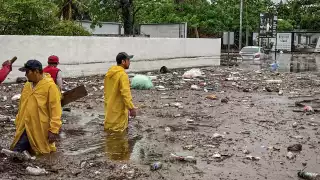Suspenden clases en Chetumal y Bacalar por las  inundaciones 