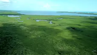 Contaminación y sobrepesca: Laguna Chacmuchuch desprotegida y en el olvido 