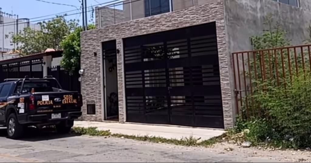 Saquean vivienda durante la madrugada en la colonia Azcorra