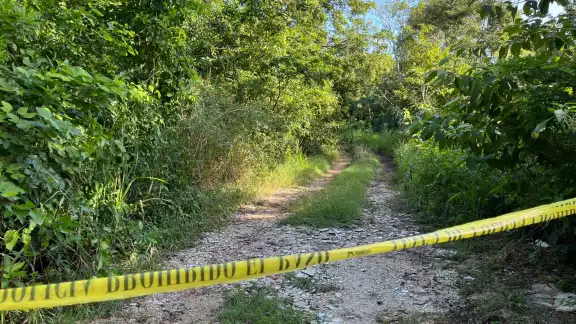 Policía Municipal arribó ante el reporte del cadáver dentro del ojo de agua