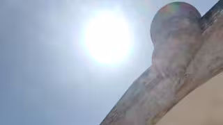 Cielos despejados e intensos rayos de sol se presentan en este periodo.
