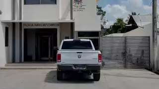 Las autoridades iniciaron una investigación contra la mamá y el sospechoso, por violencia familia