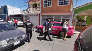 El hombre fue detenido por elementos municipales