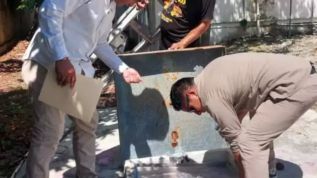 Personal de vectores recorrió el edificio y alrededores