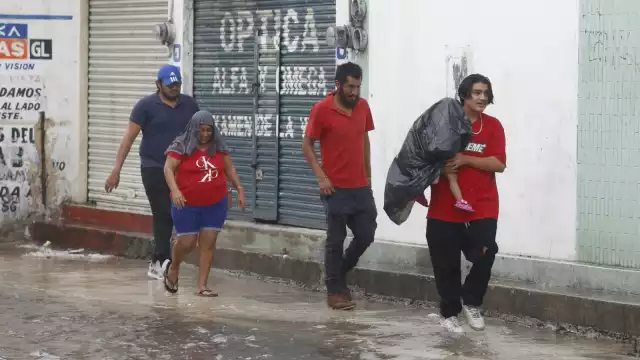 La Onda Tropical causará fuertes lluvias en Yucatán este fin semana