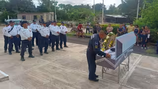 Honran con cuerpo presente al agente Antonio Cohuo Muñoz en Tonabá
