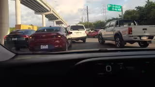 “Es difícil salir y también peligroso ingresar": obras en puentes de la vía Mérida-Progreso causan caos