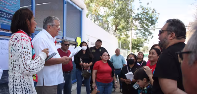 Los padres de familia exigieron la intervención de la Segey