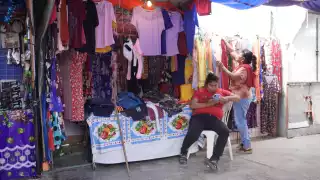 La competencia desleal del sector informal son los principales motivos de las bajas ventas