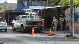 Vecinos de Cancún denuncian fallas constantes en el suministro eléctrico