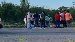 Estallido de un neumático de una camioneta de pasaje provoca el accidente en la Mérida-Tizimín